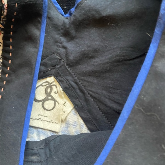 Top - Picture 3 of 3